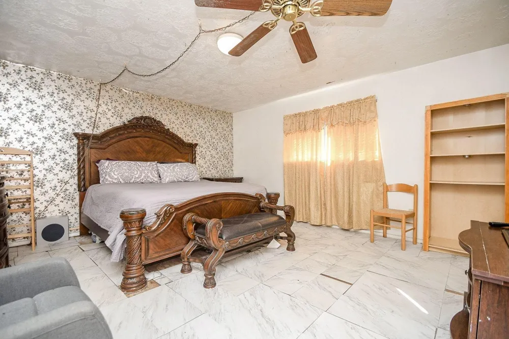 7136 Crownwest Street #7136 Houston, TX 77072