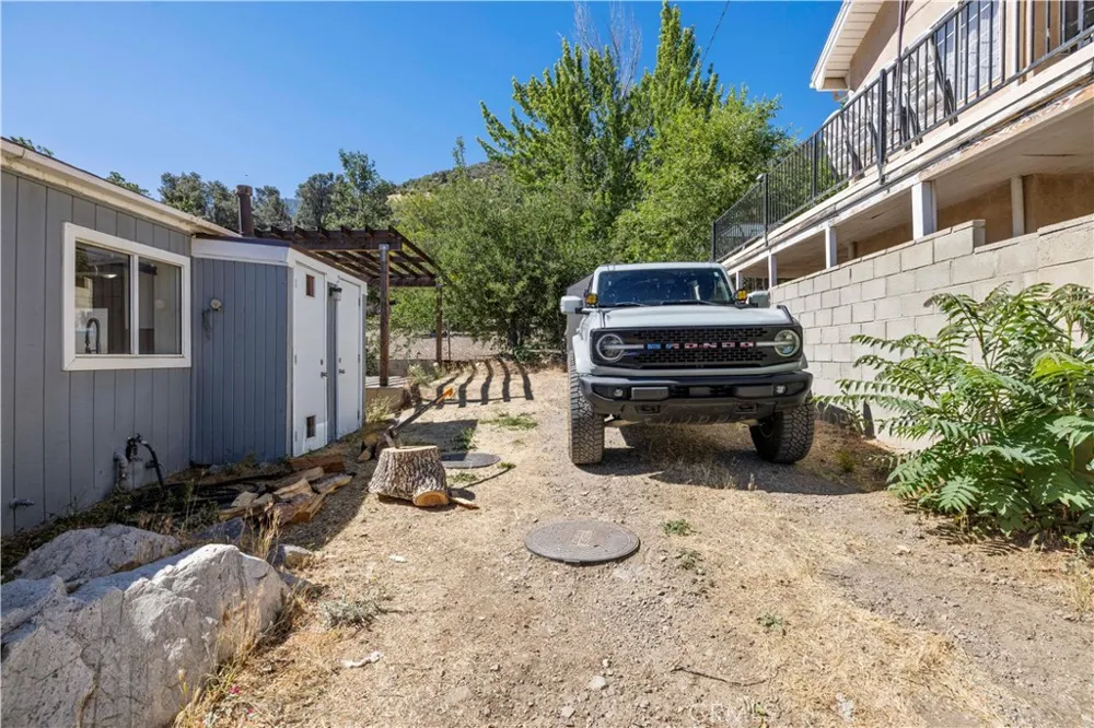 3732 Encino Frazier Park, CA 93225