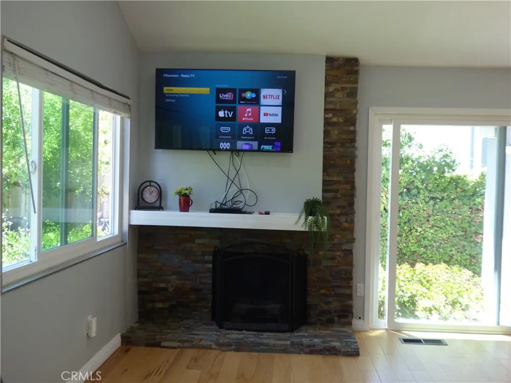 5650 Lake Lindero Agoura Hills, CA 91301