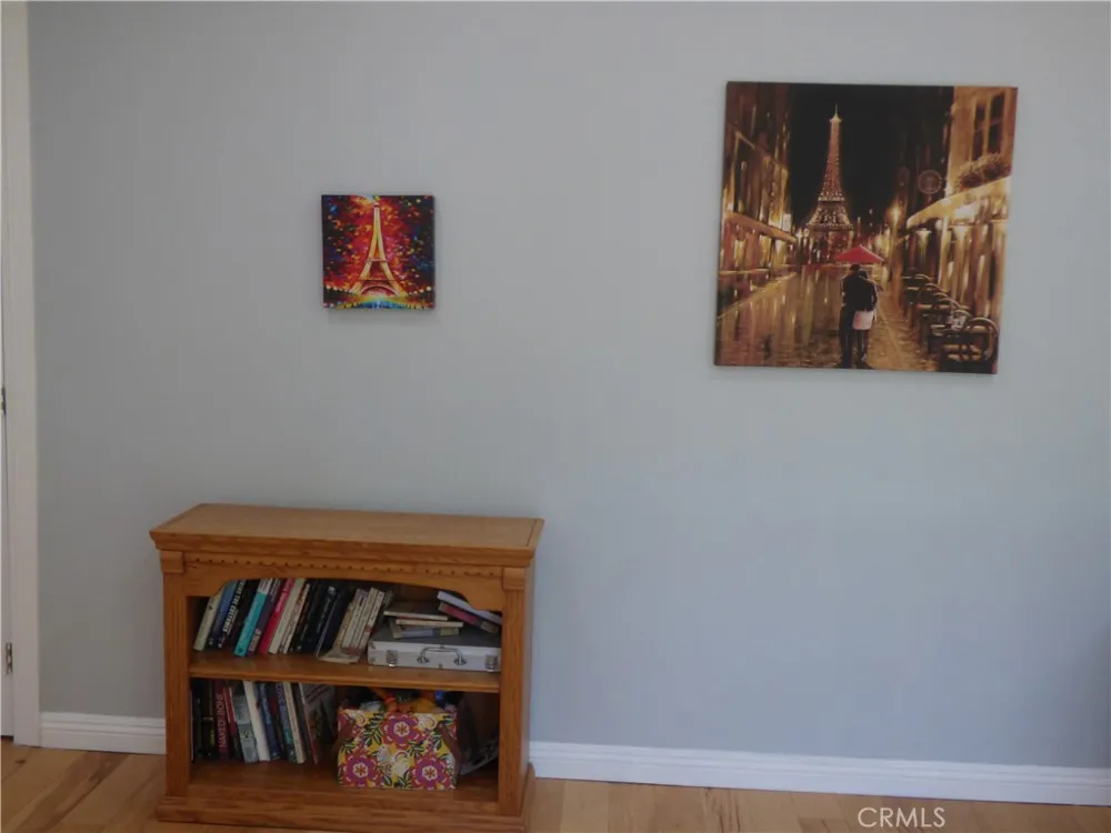 5650 Lake Lindero Agoura Hills, CA 91301