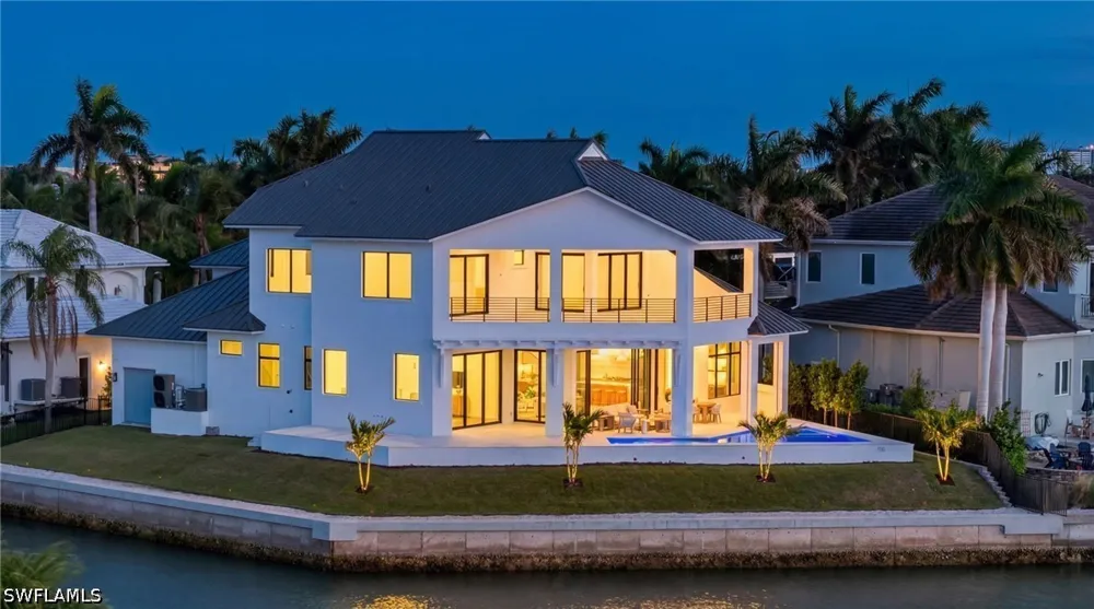 Hull Court Marco Island, FL 34145
