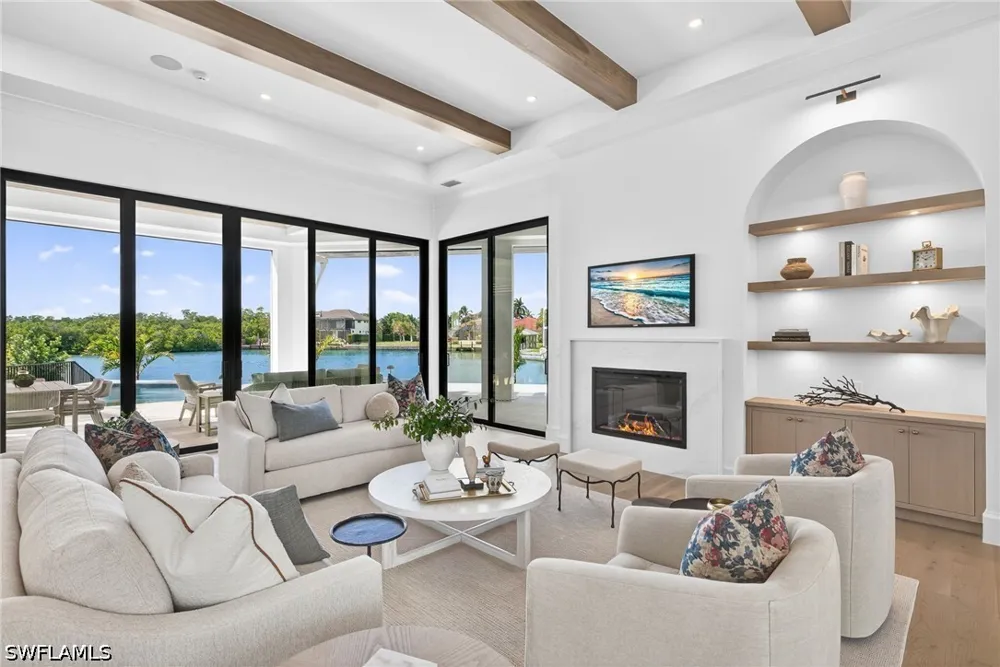 Hull Court Marco Island, FL 34145