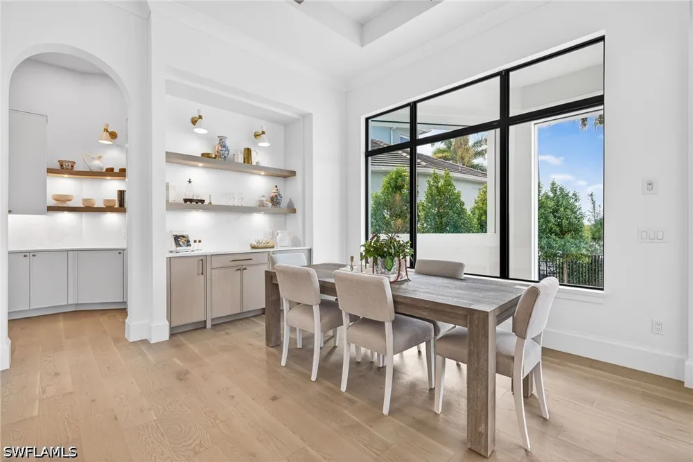 Hull Court Marco Island, FL 34145
