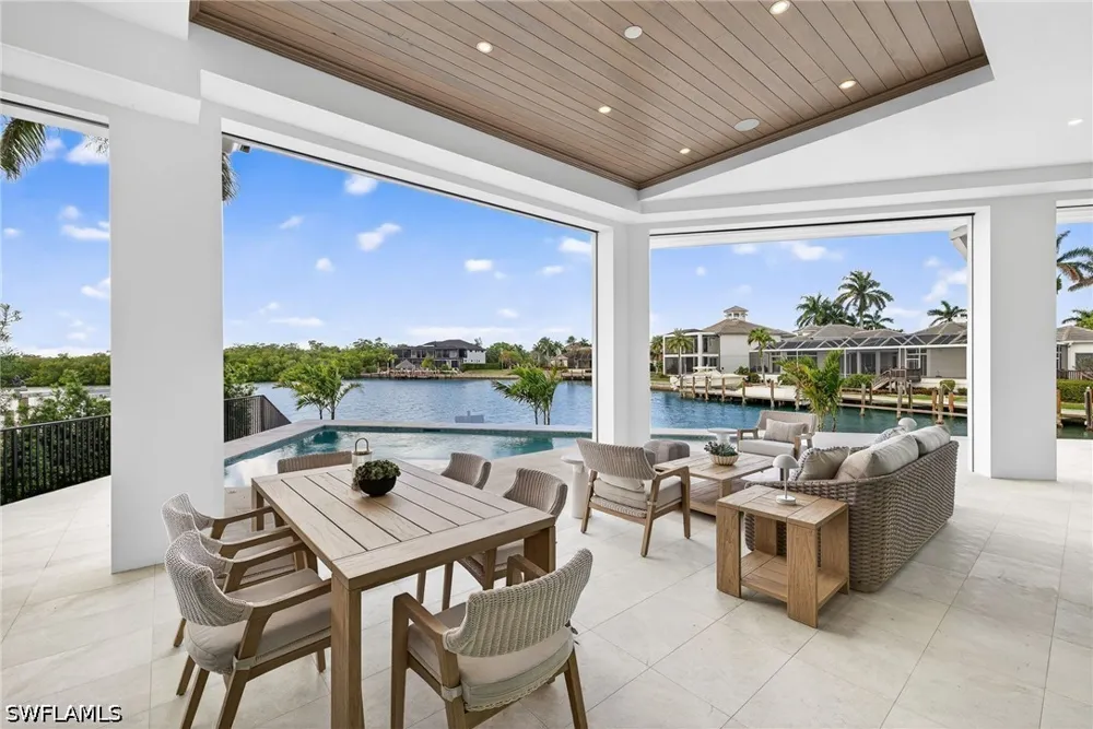Hull Court Marco Island, FL 34145