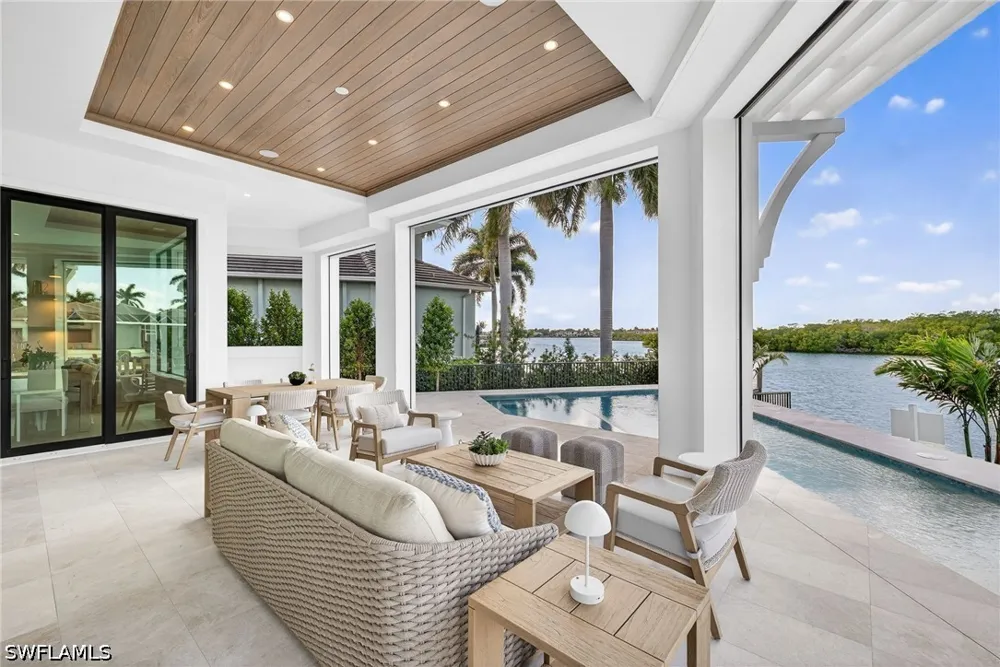 Hull Court Marco Island, FL 34145