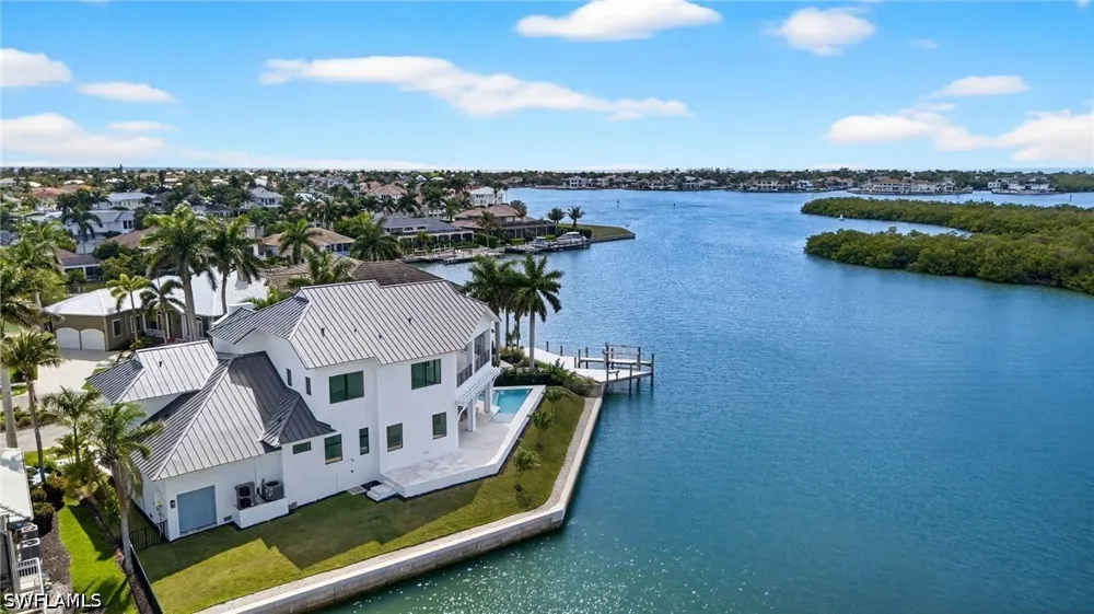 Hull Court Marco Island, FL 34145