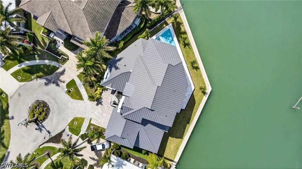 Hull Court Marco Island, FL 34145