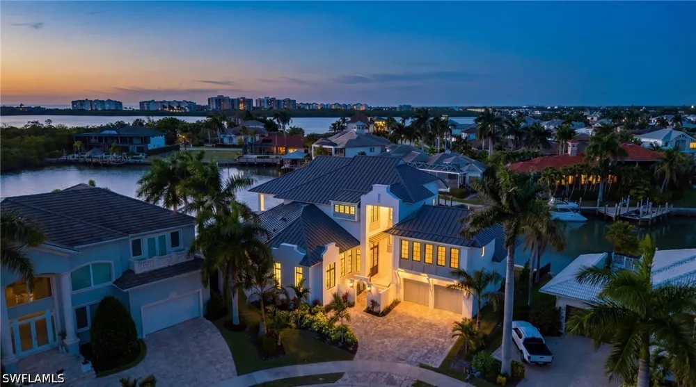 Hull Court Marco Island, FL 34145