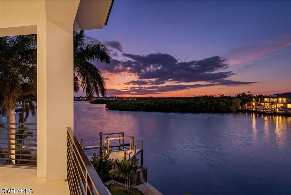 Hull Court Marco Island, FL 34145