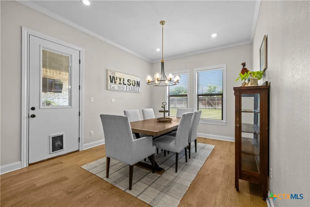 932 Gallant Fox Road Hewitt, TX 76643