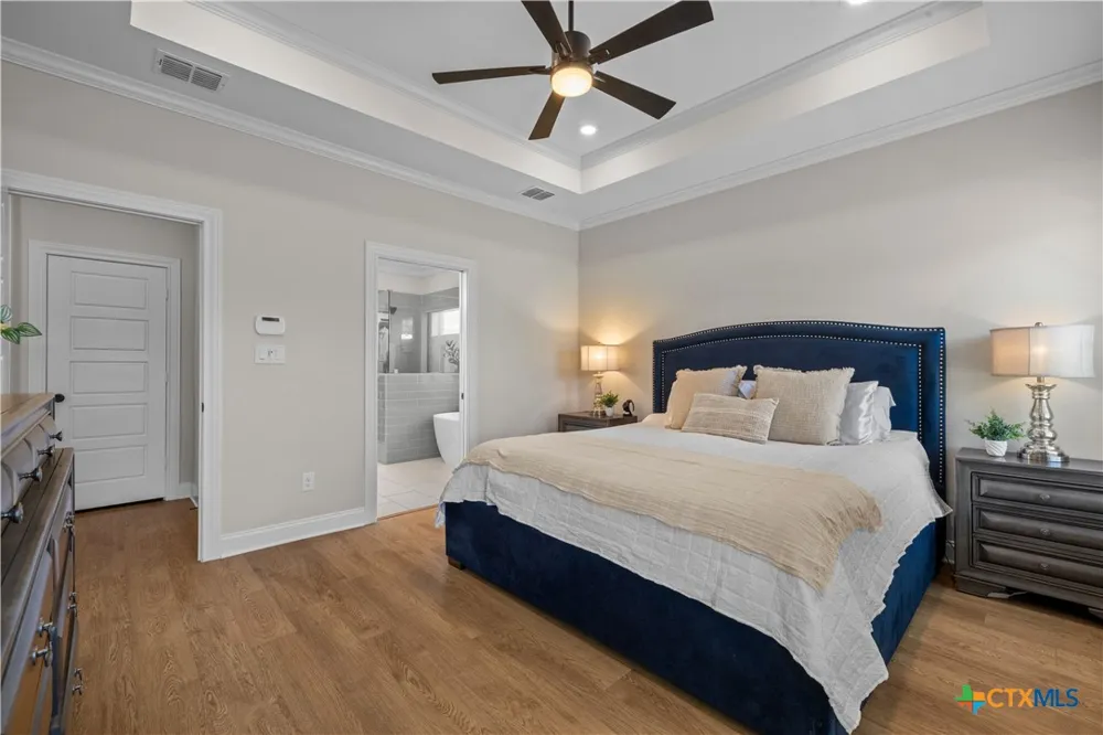 932 Gallant Fox Road Hewitt, TX 76643