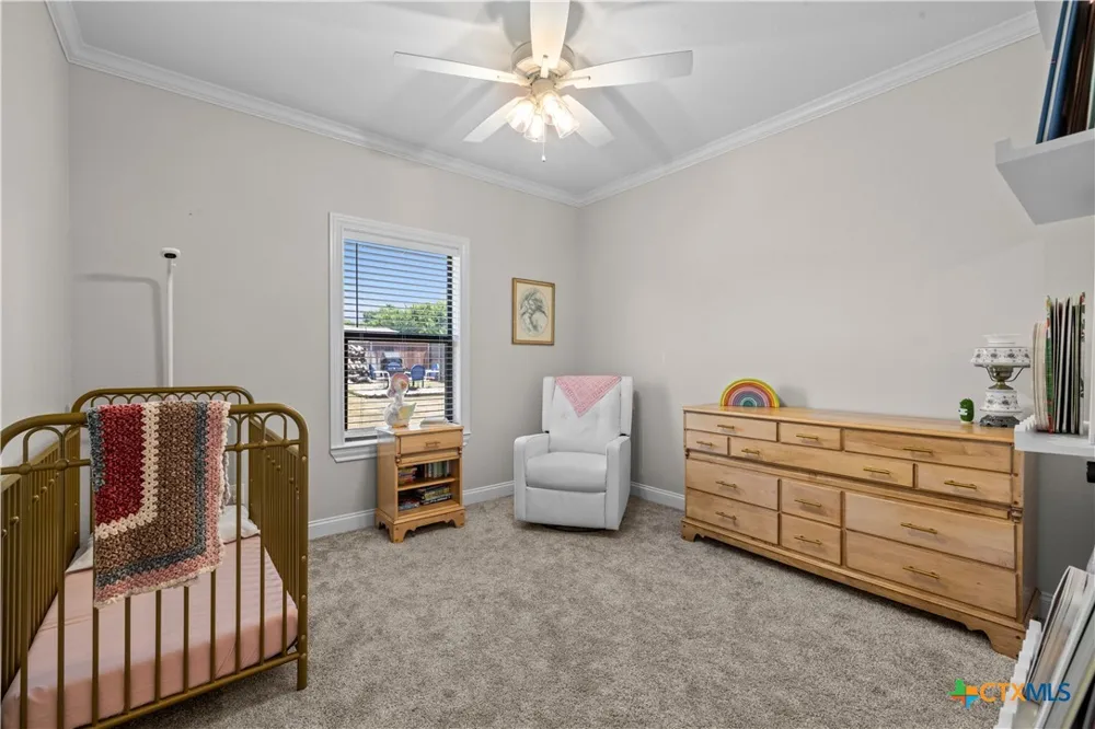 932 Gallant Fox Road Hewitt, TX 76643