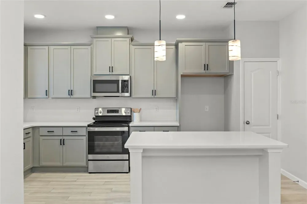 3036 PILOT HOUSE PLACE Oviedo, FL 32765