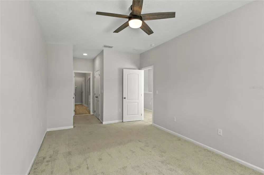 3036 PILOT HOUSE PLACE Oviedo, FL 32765