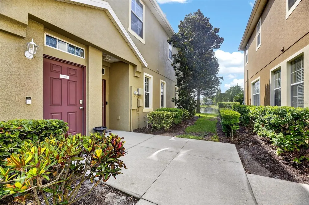 8833 MOONLIT MEADOWS LOOP Riverview, FL 33578