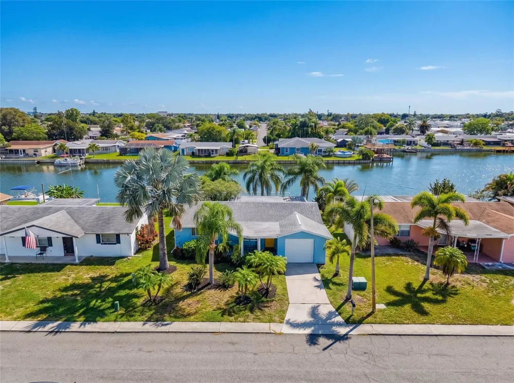 2228 SOCIETY DRIVE Holiday, FL 34691