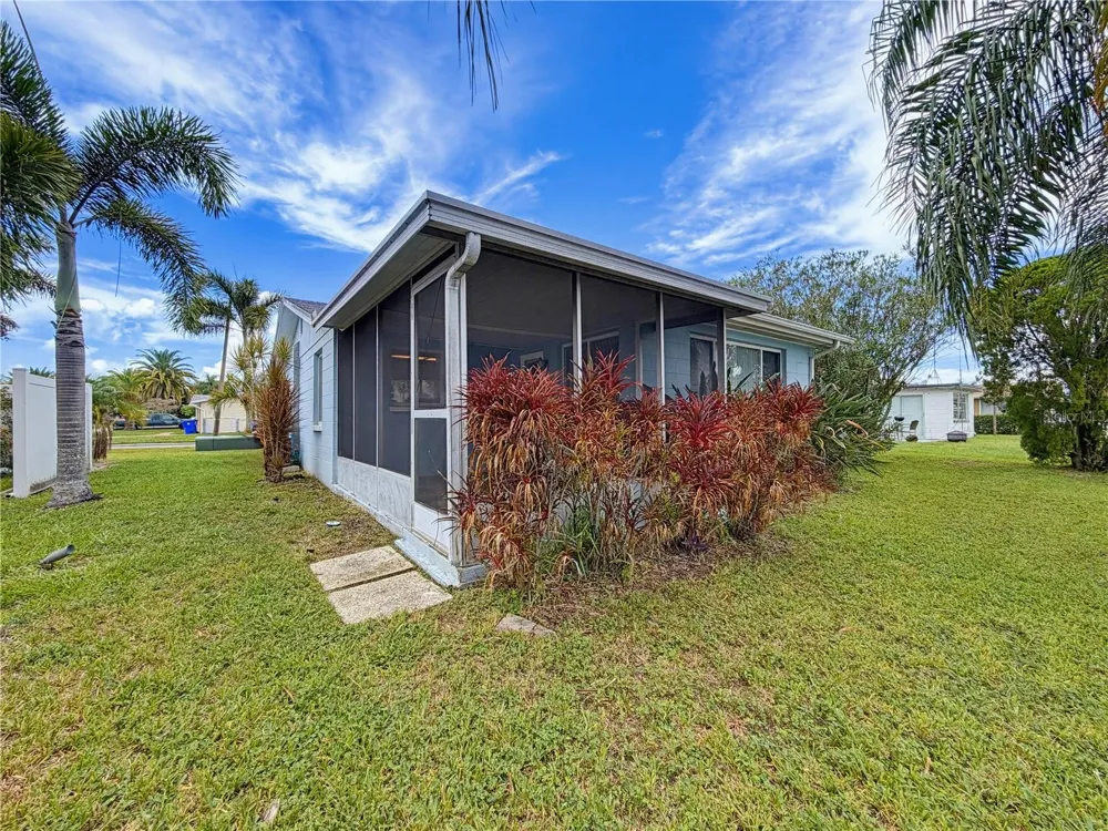 2228 SOCIETY DRIVE Holiday, FL 34691