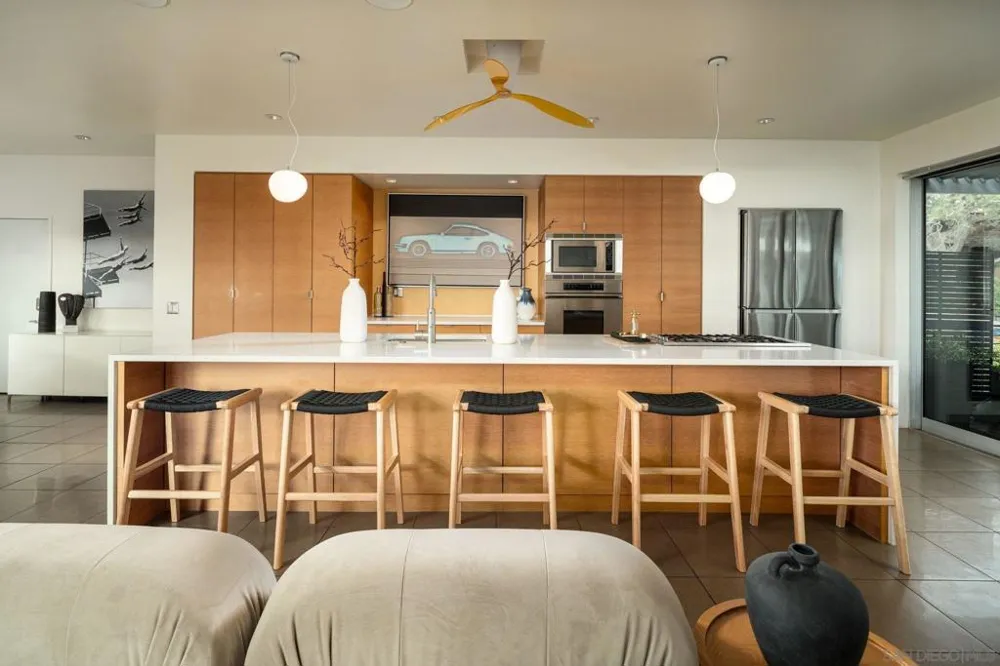 2144 Cordero Rd Del Mar, CA 92014
