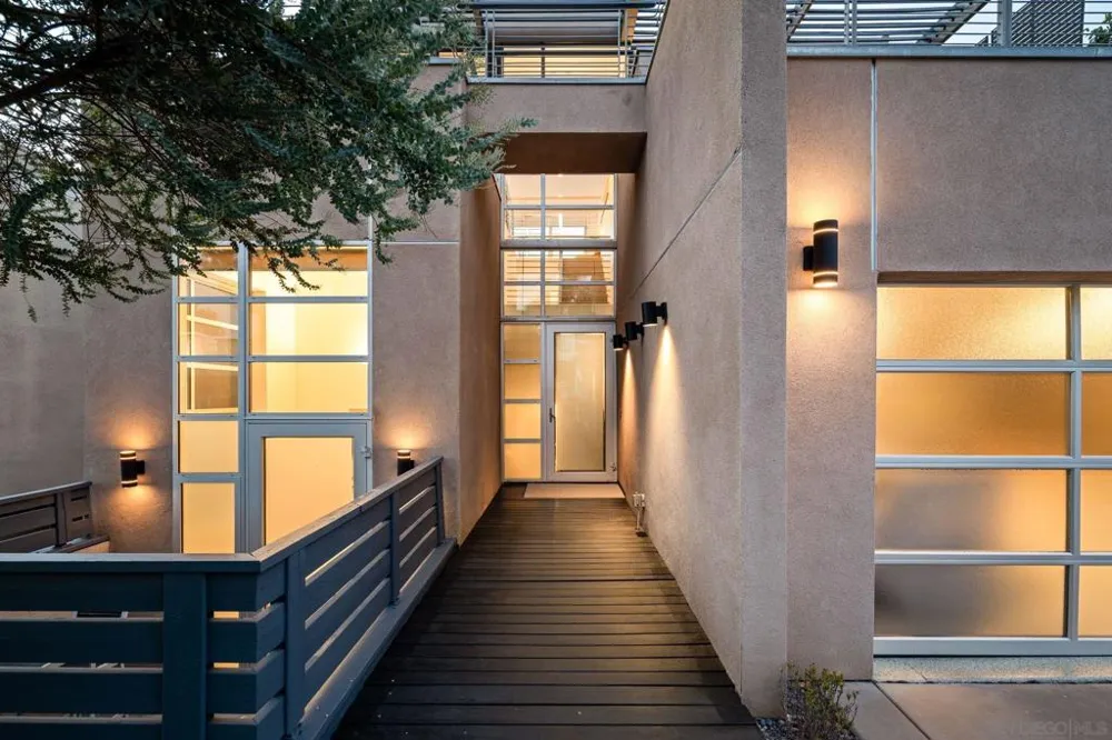 2144 Cordero Rd Del Mar, CA 92014