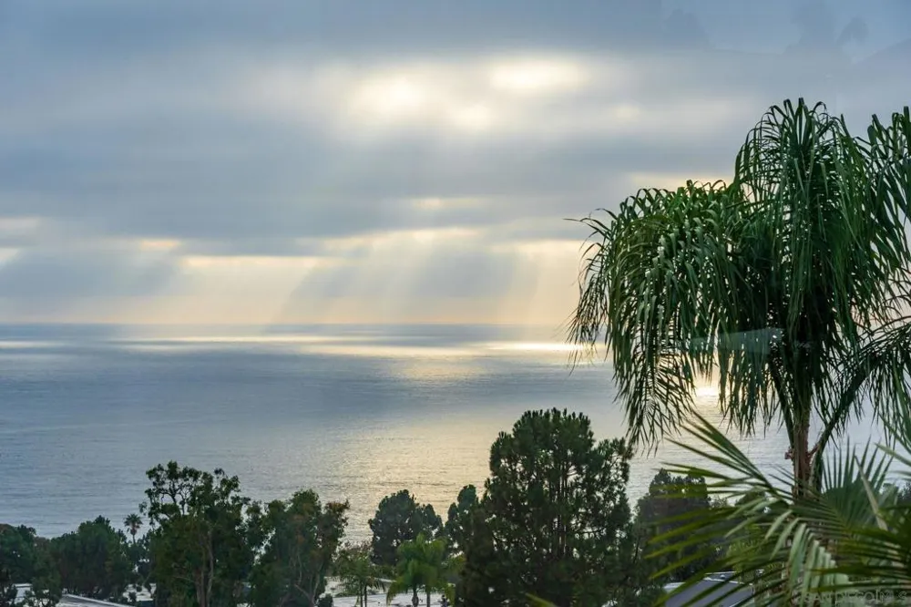 2144 Cordero Rd Del Mar, CA 92014