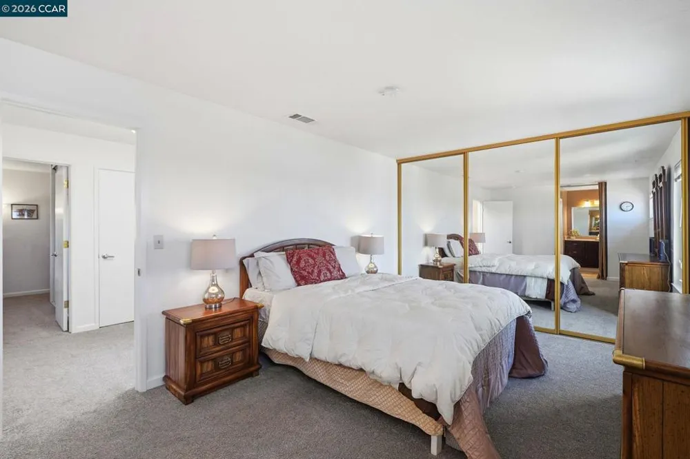 46 Edgewater Pl Pittsburg, CA 94565