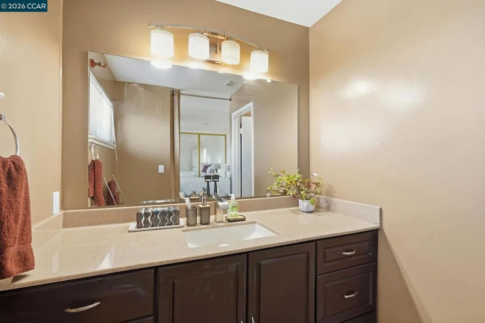 46 Edgewater Pl Pittsburg, CA 94565