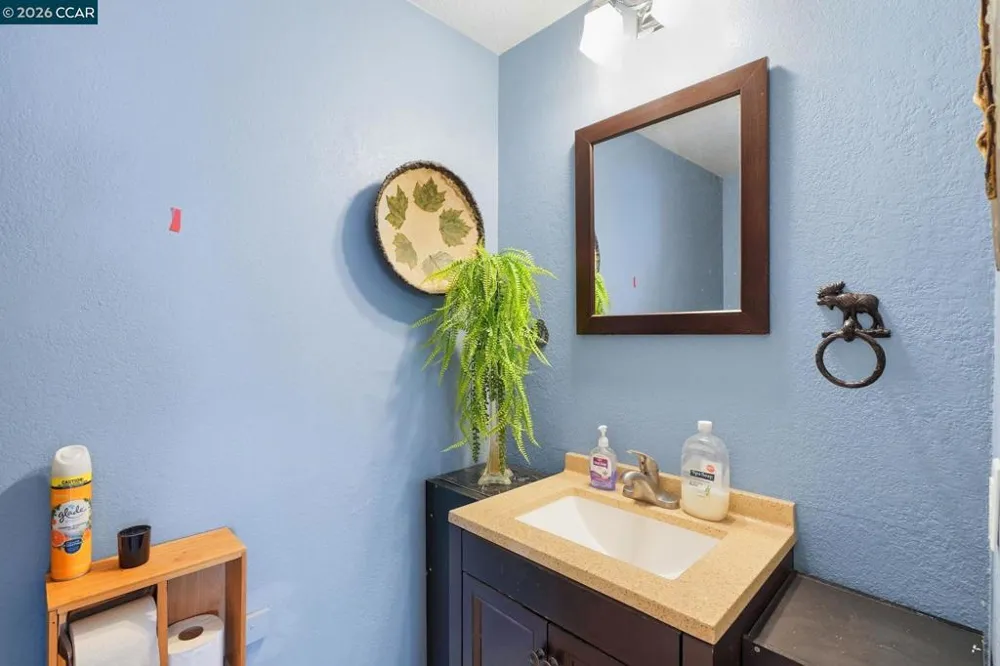 46 Edgewater Pl Pittsburg, CA 94565