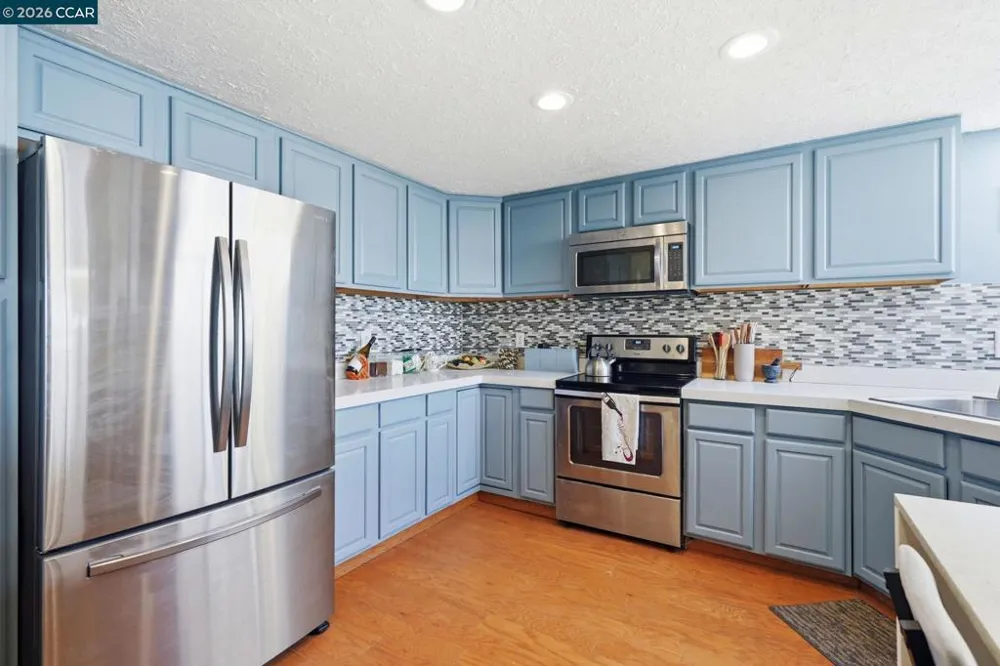 46 Edgewater Pl Pittsburg, CA 94565