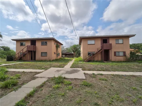 628 W Mesquite Avenue