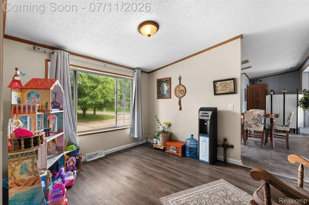 2785 Mulberry Dr Clarkston City, MI 48348