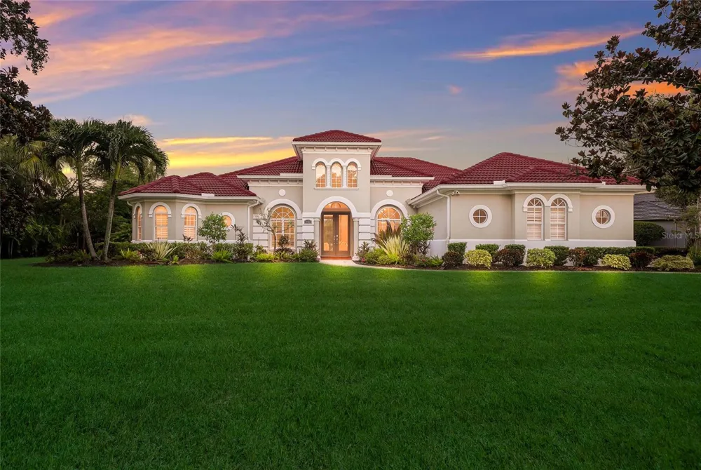 8122 LONE TREE GLEN Lakewood Ranch, FL 34202
