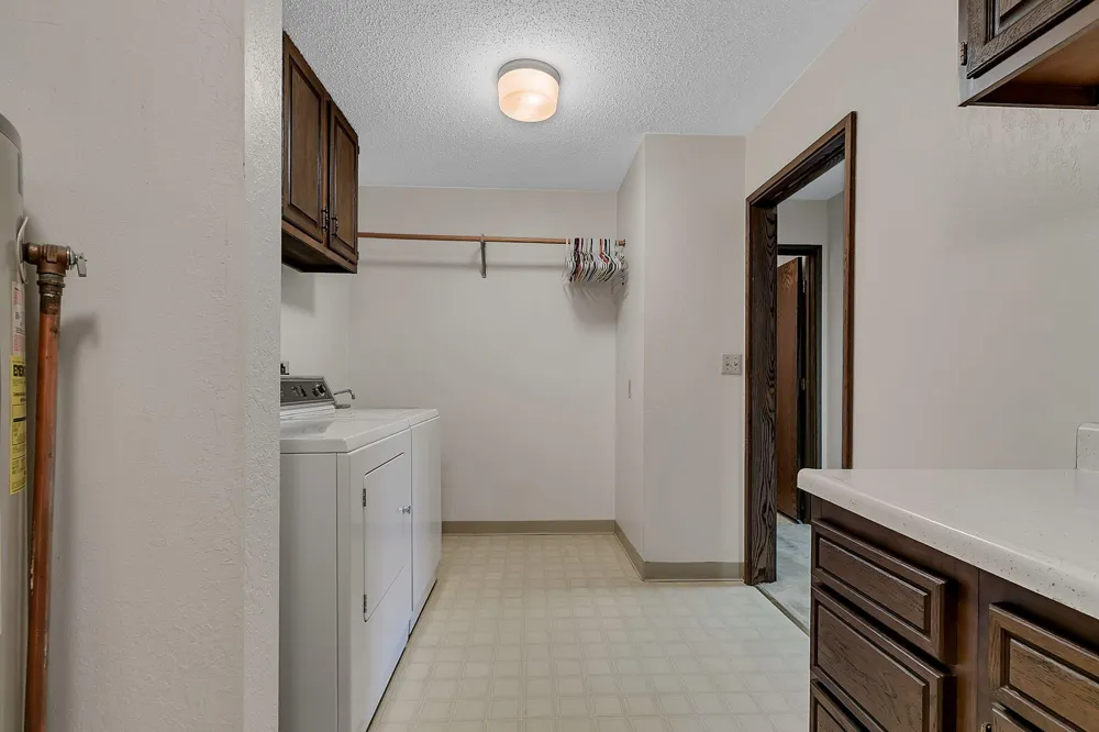 230 5th Avenue #C5 Saint Cloud, MN 56303