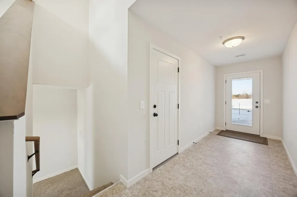 1106 45th Avenue NE Saint Cloud, MN 56304