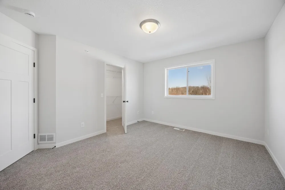 1102 45th Avenue NE Saint Cloud, MN 56304