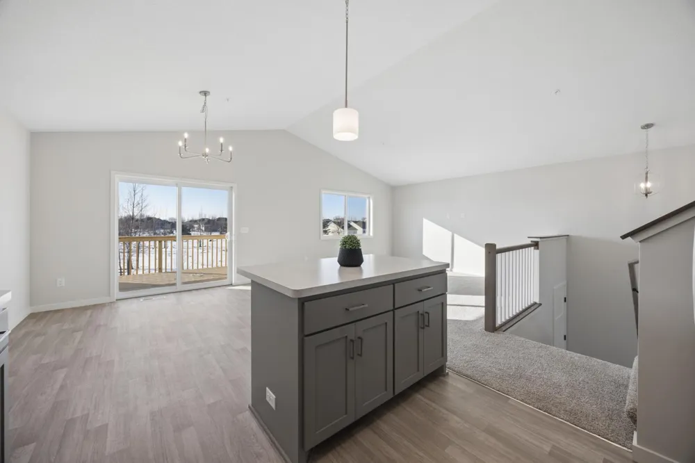1102 45th Avenue NE Saint Cloud, MN 56304