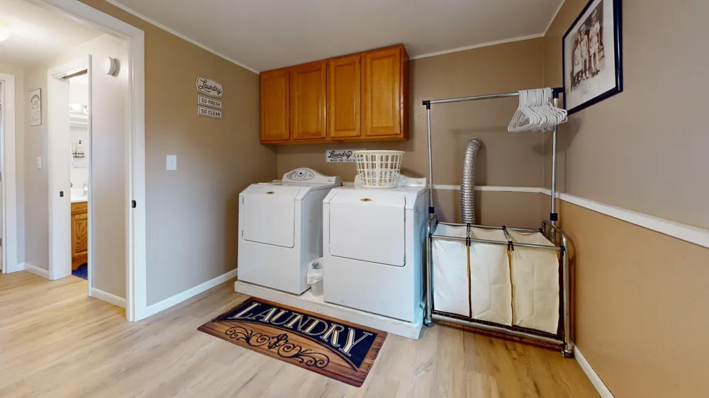 1153 Rossman Avenue Detroit Lakes, MN 56501
