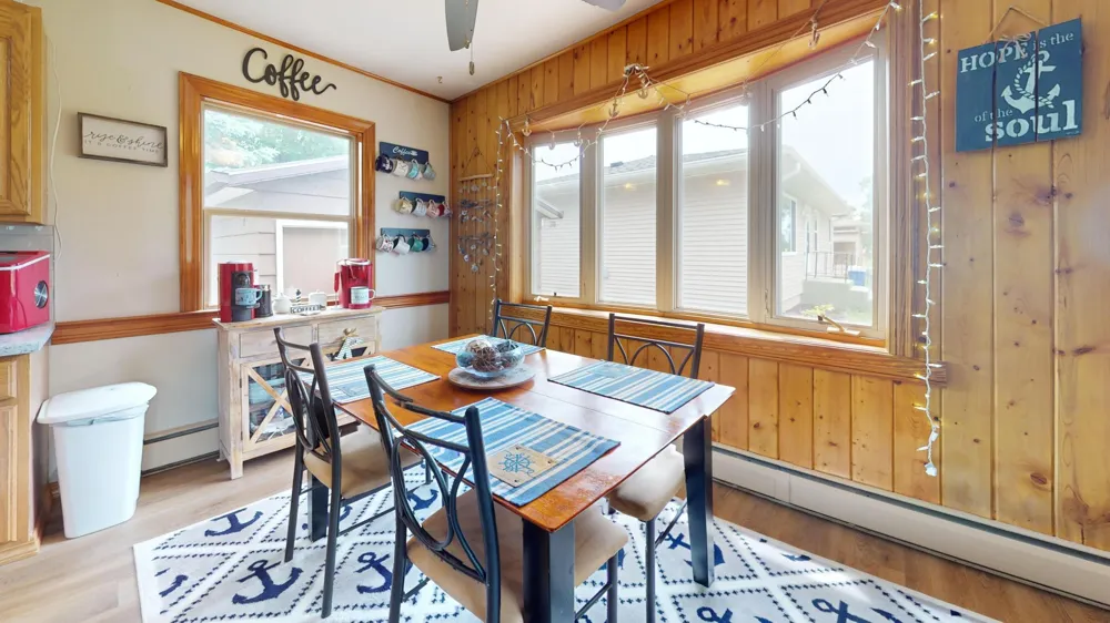 1153 Rossman Avenue Detroit Lakes, MN 56501