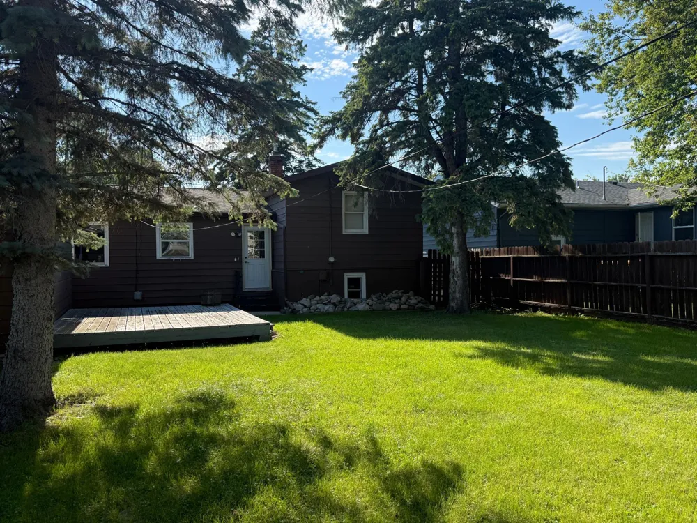 1153 Rossman Avenue Detroit Lakes, MN 56501