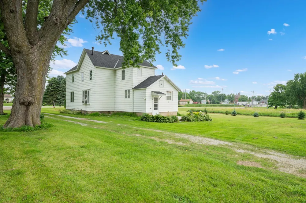 55570 State Highway 56 West Concord, MN 55985