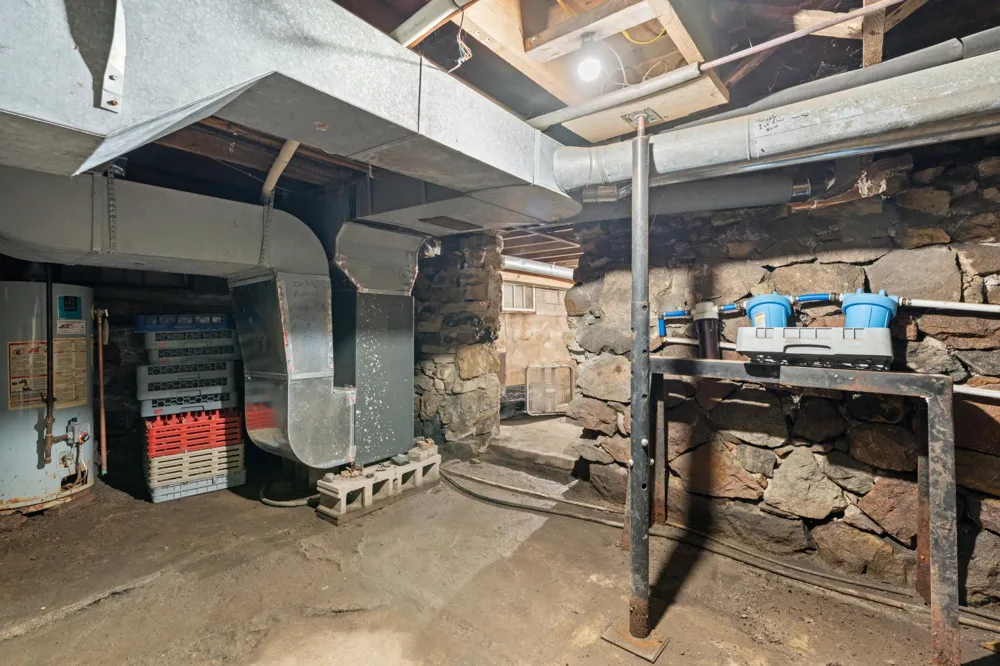 55570 State Highway 56 West Concord, MN 55985