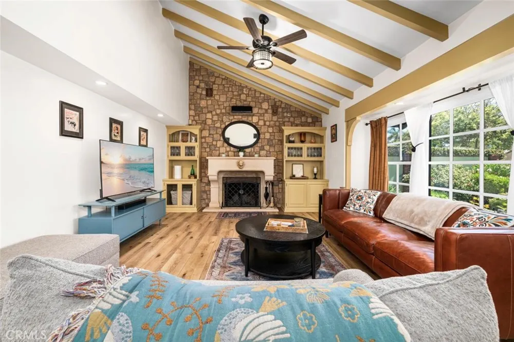 11261 Kensington Rossmoor, CA 90720