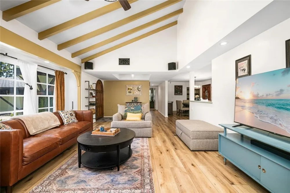 11261 Kensington Rossmoor, CA 90720