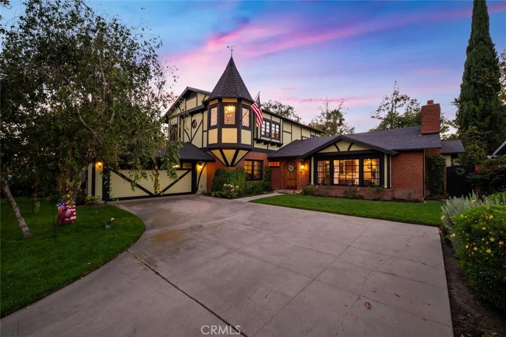 11261 Kensington Rossmoor, CA 90720