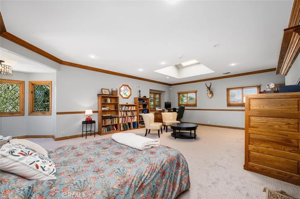 11261 Kensington Rossmoor, CA 90720