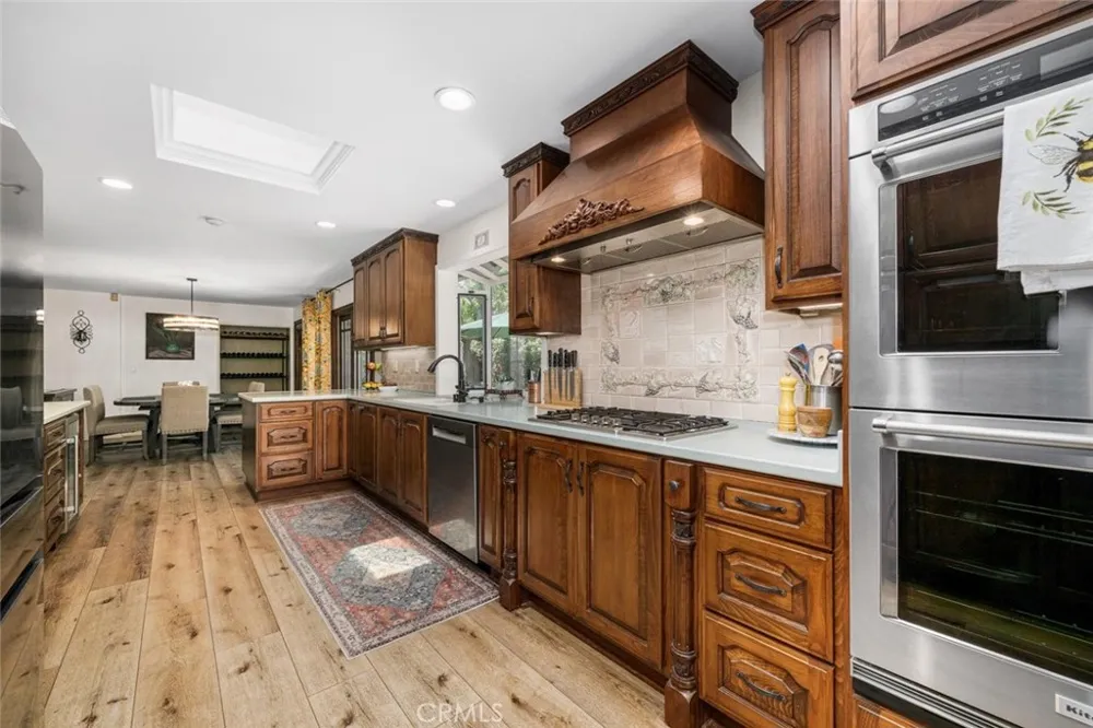 11261 Kensington Rossmoor, CA 90720