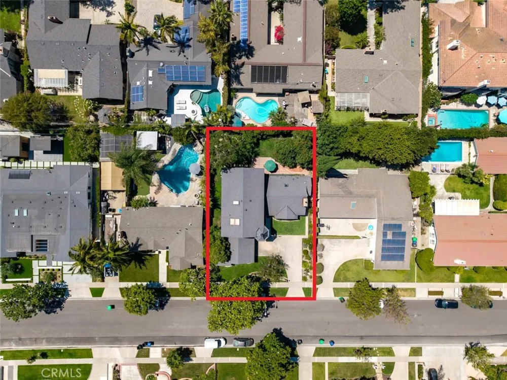 11261 Kensington Rossmoor, CA 90720