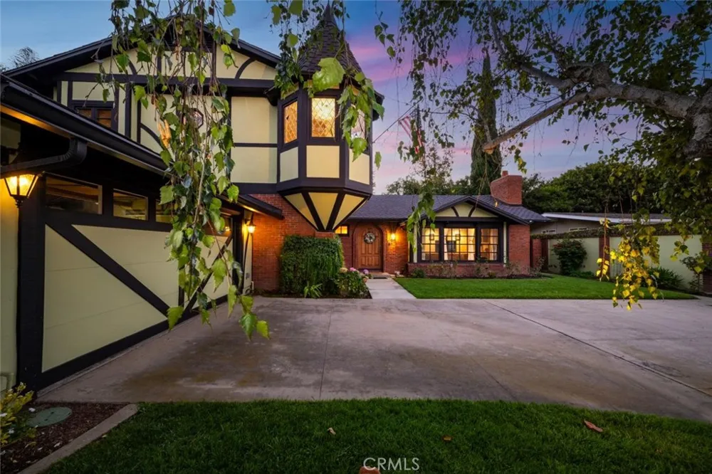 11261 Kensington Rossmoor, CA 90720