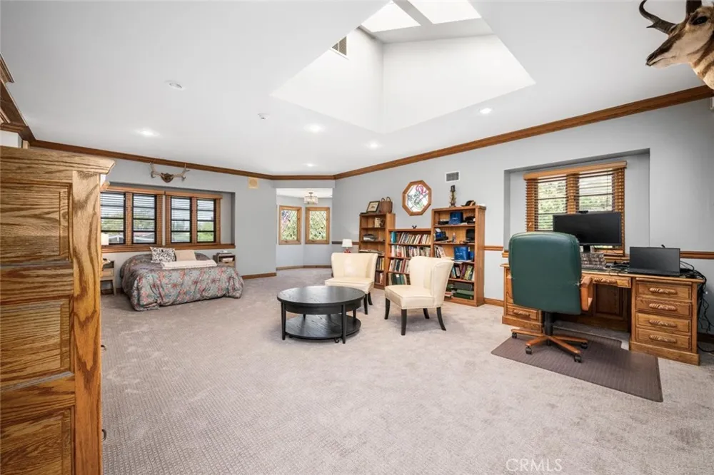 11261 Kensington Rossmoor, CA 90720