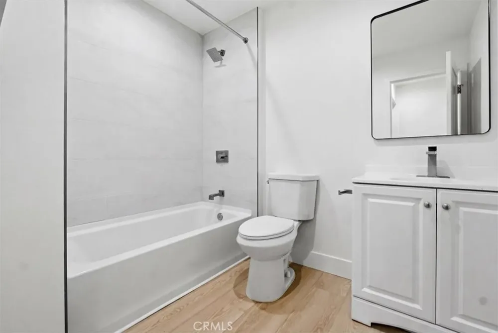 307 Tustin #B Anaheim, CA 92807
