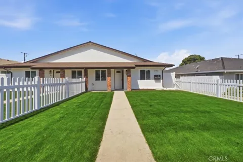 307 Tustin #B